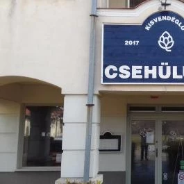 Csehülünk Telki - Külső kép