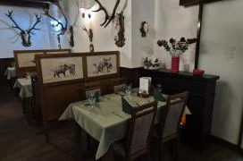 Csejtey Vadászétterem Püspökmolnári