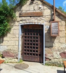 Cserépi úti pincesor