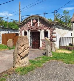 Cserépi úti pincesor