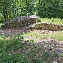 Cserépvár romjai, Cserépváralja - Külső kép