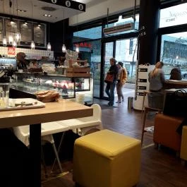 Cserpes Tejivó - Allee Budapest - Belső