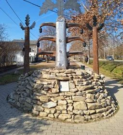 Csertölgy emlékmű