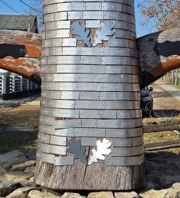 Csertölgy emlékmű