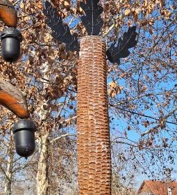 Csertölgy emlékmű