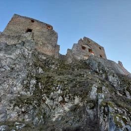 Cseszneki vár, Csesznek - Külső kép