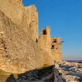 Cseszneki vár, Csesznek - Külső kép