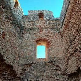 Cseszneki vár, Csesznek - Belső