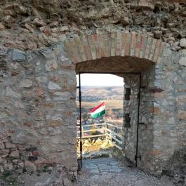 Cseszneki vár, Csesznek - Belső