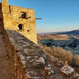 Cseszneki vár, Csesznek - Külső kép
