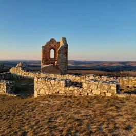 Cseszneki vár, Csesznek - Külső kép