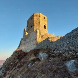 Cseszneki vár, Csesznek - Külső kép