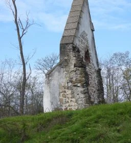 Csévharaszti pusztatemplom