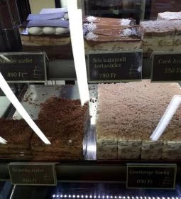 Csibe Cukrászda - Baross Gábor utca