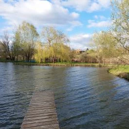 Csicsergő Szabadidőközpont Nova - Külső kép