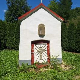 Csicsói kápolna és Szentkút Hőgyész - Külső kép