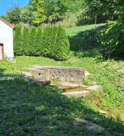 Csicsói kápolna és Szentkút