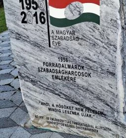 Csikóstőttősi 1956-os emlékmű