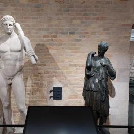 Csillagerőd Komárom - Egyéb