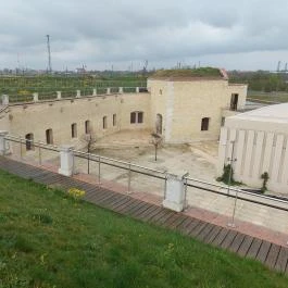 Csillagerőd Komárom - Külső kép