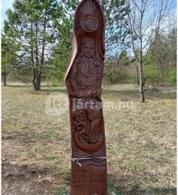 Csillagösvény faszobrok