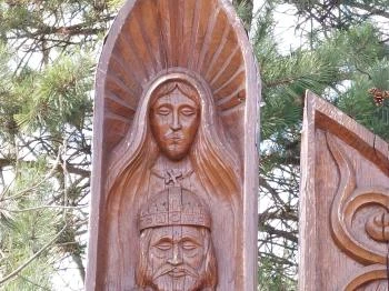 Csillagösvény faszobrok Pilisszántó