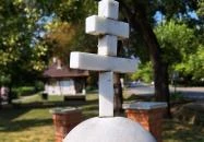 Csipesz szobor Abádszalók