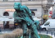 Csirkefogó-szobor Budapest