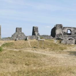 Csobánc vára, Gyulakeszi - Külső kép