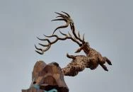 Csodaszarvas-szobor Budapest