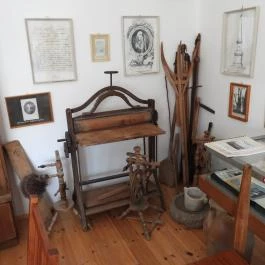 Csokonai Lilla Emlékszoba, Dunaalmás - Belső