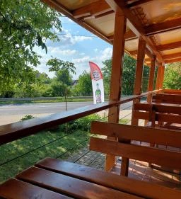 Csopak Vendéglő & Pizzéria