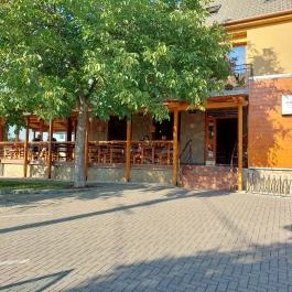 Csopak Vendéglő & Pizzéria, Ajka - Külső kép