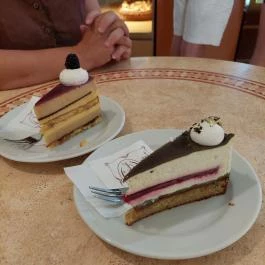 Csuta Cukrászda Csákvár - Étel/ital