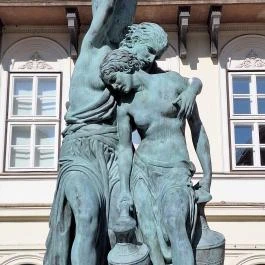 Danaidák kútja Budapest - Egyéb
