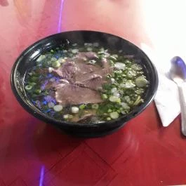 Taumi Pho Budapest - Étel/ital