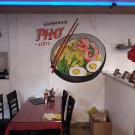 Taumi Pho Budapest - Belső
