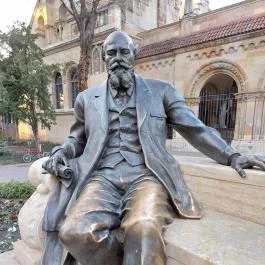 Darányi Ignác szobor Budapest - Külső kép