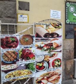 Darbar Friends Pakisztáni & Indiai Étterem