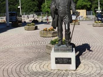 Deák Ferenc szobra Hévíz