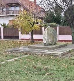 284. legjobb látnivaló: Délszláv-emlékkő