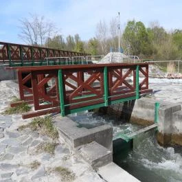 Denkpál-Hallépcső, Dunasziget - Külső kép