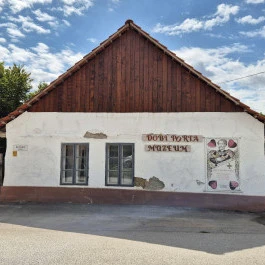 Dobi Porta, Tiszadob - Külső kép