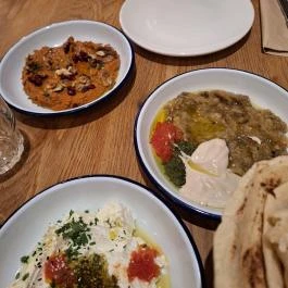 Dobrumba Budapest - Étel/ital