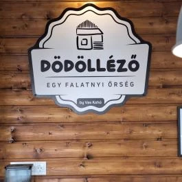 Dödölléző, Budapest - Egyéb