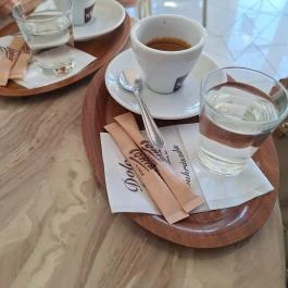 Dolce Cukrászda Tapolca - Étel/ital