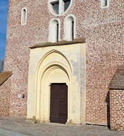 Dombiföldi Szent Jakab apostol templom