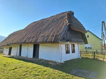 Dömeföldi tájház Páka