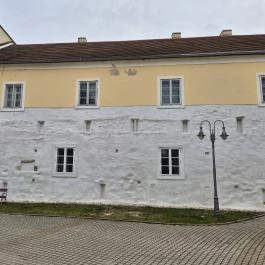 Domonkos rendház Vasvár - Külső kép