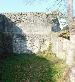 Dömösi prépostsági romok és Árpád-kori altemplom